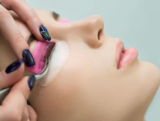 Химическая завивка ресниц или ламинирование