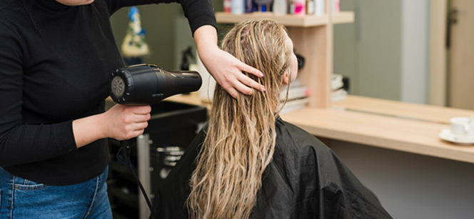 Сколько стоят курсы ботокса волос в учебном центре «Элина»?