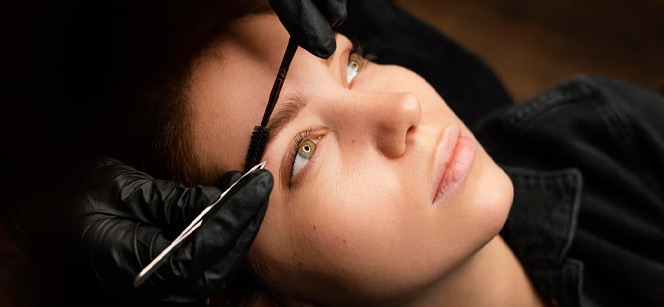 Что включают курсы обучения перманентного макияжа?